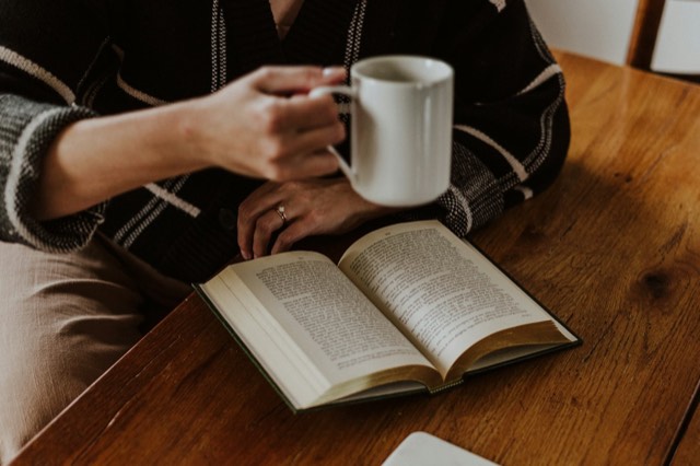 How to Do a Digital Detox That Actually Sticks